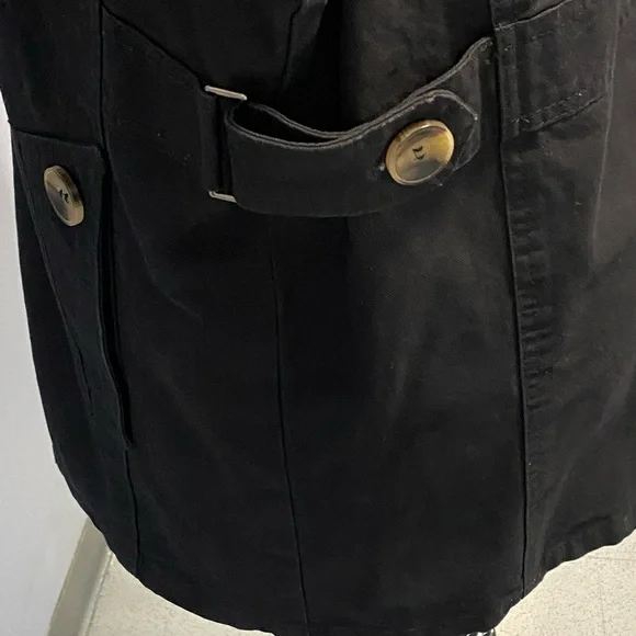NWOT Fashion Classic Style Vogue Unisex Jacket by Sawadikaa Size US L/ XL.